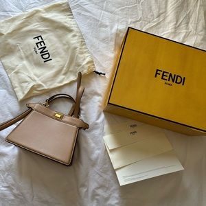Fendi peekaboo top handle small like new
